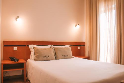 Vitoria Hotel - image 3