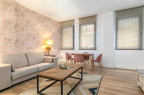 Aparthotel Quo Eraso - main image