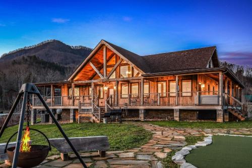 Just Like Paradise, Sevierville