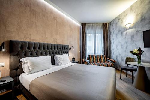 Florence Old Bridge Room Type - Large Double Room