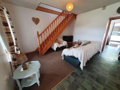 Glenbeigh Village - Ring of Kerry in เกลนเบล