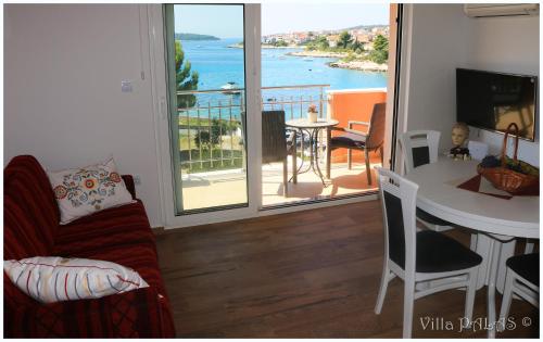 Villa Palas Apartments 2 - image 5