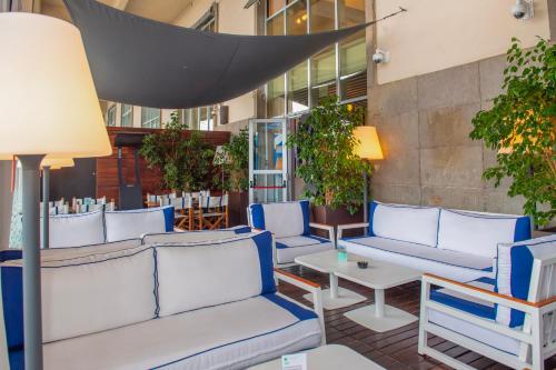 Einrichtungen, Smart Hotel Napoli in Molo Beverello