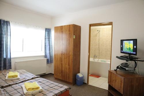 Hotel 66 3