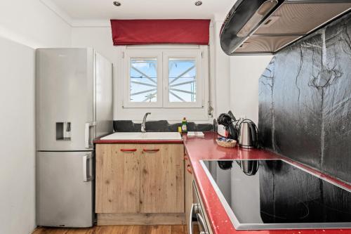 Apartment image 10