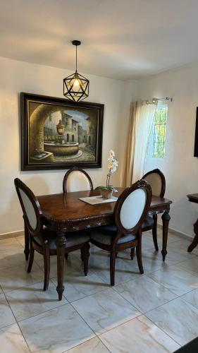 Céntrico con wifi, luz,gas, TV y aire incluido (Centrico con wifi, luz,gas, TV y aire incluido) in La Romana City Center