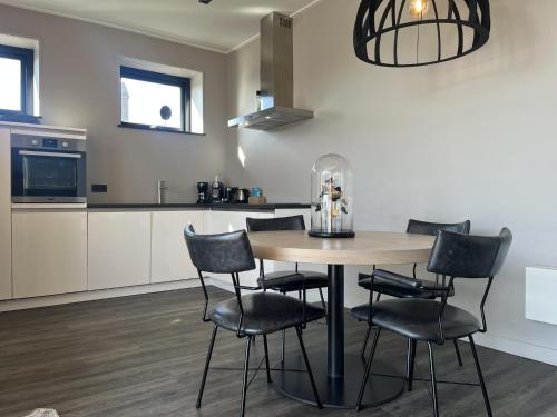 Kitchen, Boterkapel - Luxe appartement in centrum Domburg, dichtbij strand in Domburg