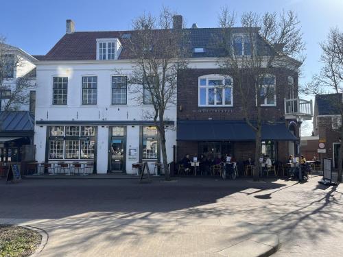 Exterior view, Boterkapel - Luxe appartement in centrum Domburg, dichtbij strand in Domburg