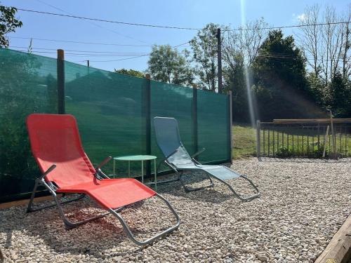 Gîte des Trioules pour 8 personnes (Gite des Trioules pour 8 personnes) in Saint-Julien-Chapteuil