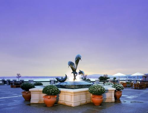 Monterey Plaza Hotel & Spa