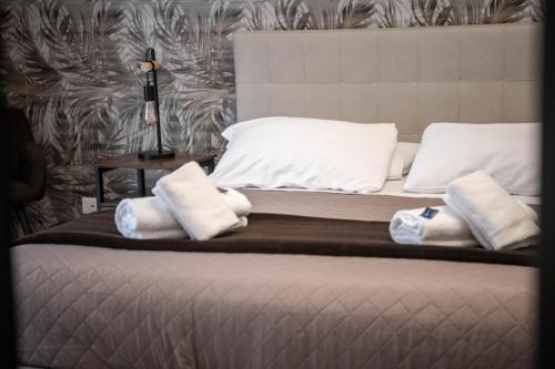 Vatican Fashion Home