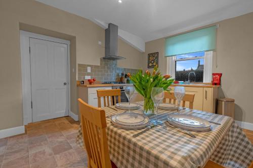 Konyha, 2 bed period Victorian property in historic town in Haddington