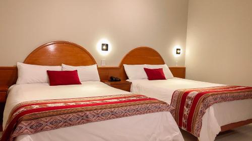 2 double beds