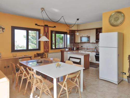 virtuve, Villa Tecla By Dimora Hub in Altofonte
