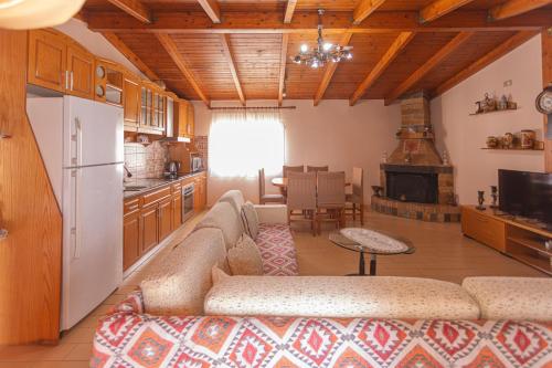 Apartment image 3