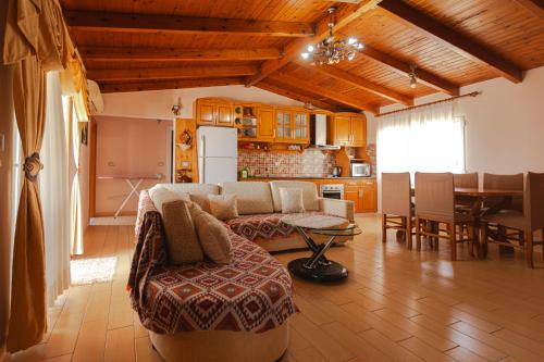 Apartment image 4
