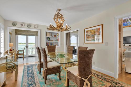 Sea Dog Retreat by Sea Scape Properties in Wrightsville Beach