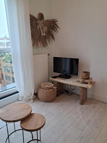 Room with Terrace (2 Adults) image 5