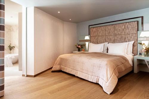 Junior Suite with Mountain View