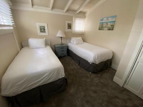 Carmel Dolores Cottages