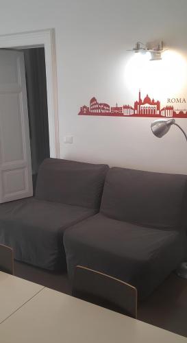 Flatinrome Termini 2 Grande appartamento luminoso in centro - image 3