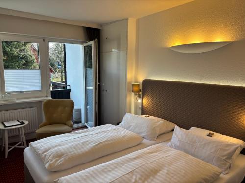 Double Room image 8
