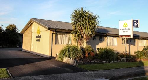 . Annabelle Motel
