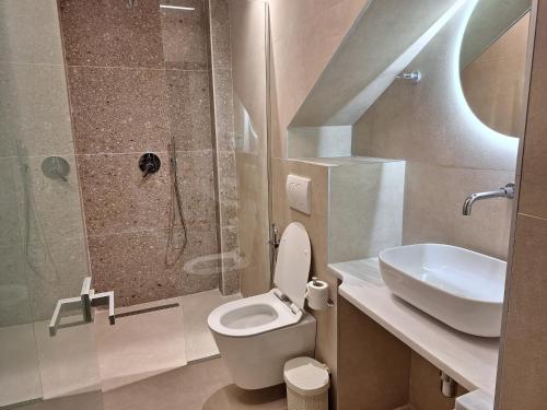 Triple Room with Terrace image 8