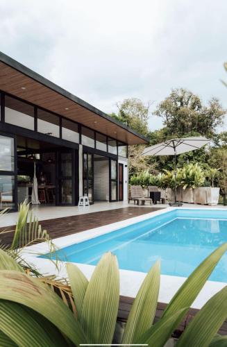 Finca Calathea in Marsella