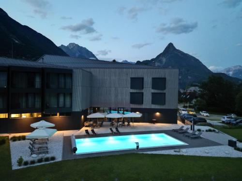 Hotel Soča 4