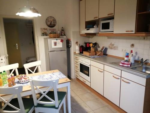 Kitchen, Ferienwohnung ADMIRAL in Ostseebad Kuhlungsborn