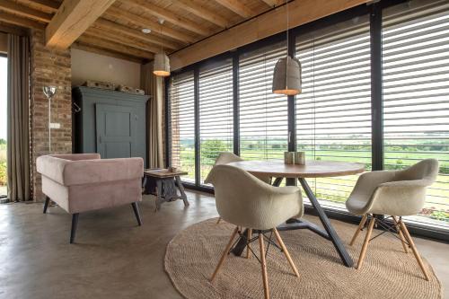 Domein Holset BruisendWijnHuis Room Type - Suite with Garden View