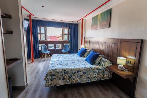 Hotel Puerto Rico – Llanes, FL