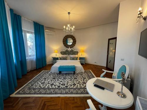 . Casa Negustorului