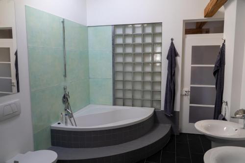 Bathroom, Rheinfall Living in Schaffhausen