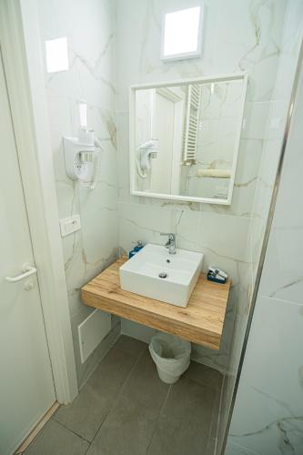 Hotel Aldebaran - main image