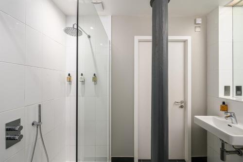 Destiny Scotland -The Malt House Apartments - image 10