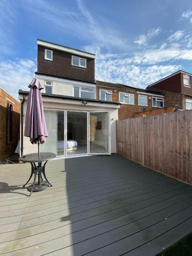 Exterior view, Blue House in Edgware