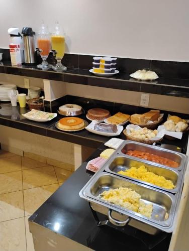 อาหารและเครื่องดื่ม, Lamour Hotel in ตากัวติงกา