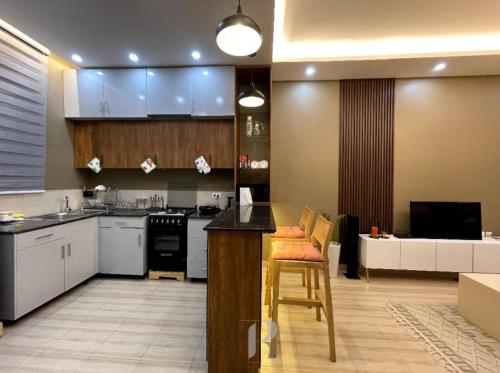 Rozy homes, Garuga Entebbe, next to lake Victoria in Wakiso