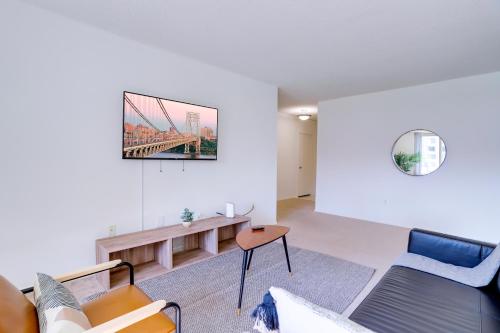 Fantastic 2 BR Apartment at Arlington With Gym in Arlington, USA