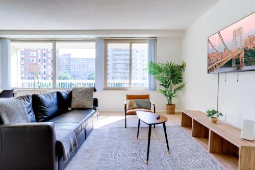 Fantastic 2 BR Apartment at Arlington With Gym in Arlington, USA