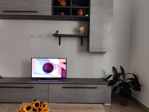 Casa Margherita, apartment in Cinecittà, Rome (photo 5)