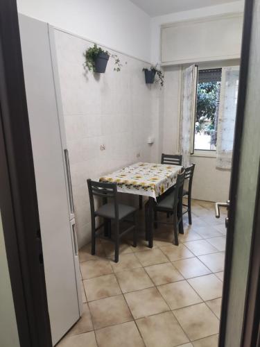 Casa Margherita, apartment in Cinecittà, Rome (photo 9)