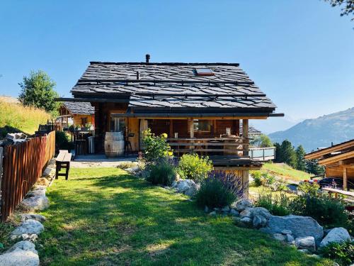 Charmant chalet authentique de montagne Bleusy- Nendaz idéal couple et famille