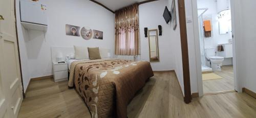 Hostal Loyola 5