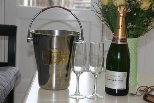 บริการและสิ่งอำนวยความสะดวก, Villa Humlebæk B&B in เวดเบก