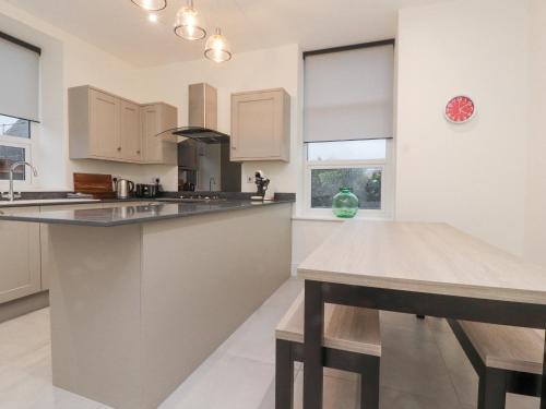 المنظر الخارجي, 163 Manchester Road in آكرنجتون