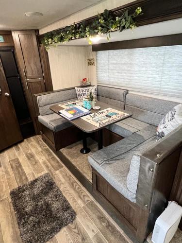 Sleepyheadz Campers and Tents LLC