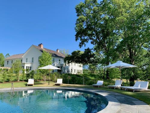 Bassein, Inness in Accord (NY)